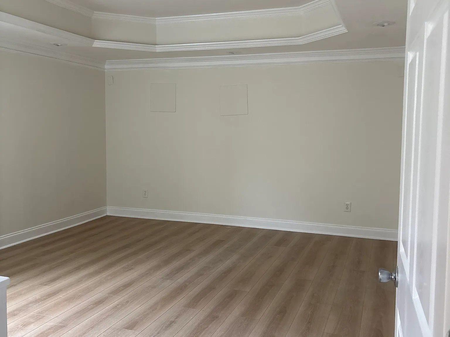 2 bed, 4500 sqft, $1,800 — Photo 3