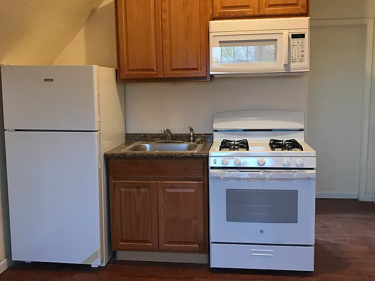 128 Stratford Ave #3A — Photo 6