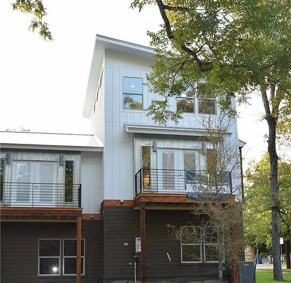 601 Elmwood Pl #A — Photo 22