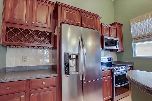 30 N Lawsona Blvd #30 — Photo 6