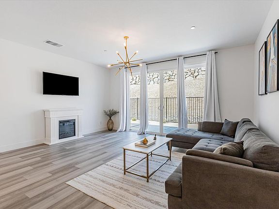 4th image of 3334 Jackrabbit Ct