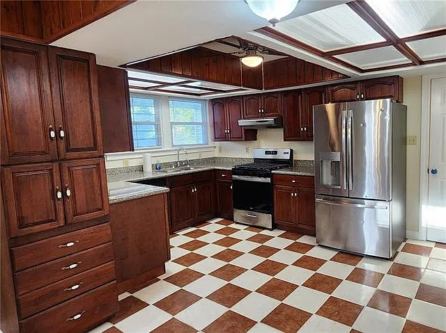 2 bed, 1.0 bath, 1486 sqft, $1,500 — Photo 4