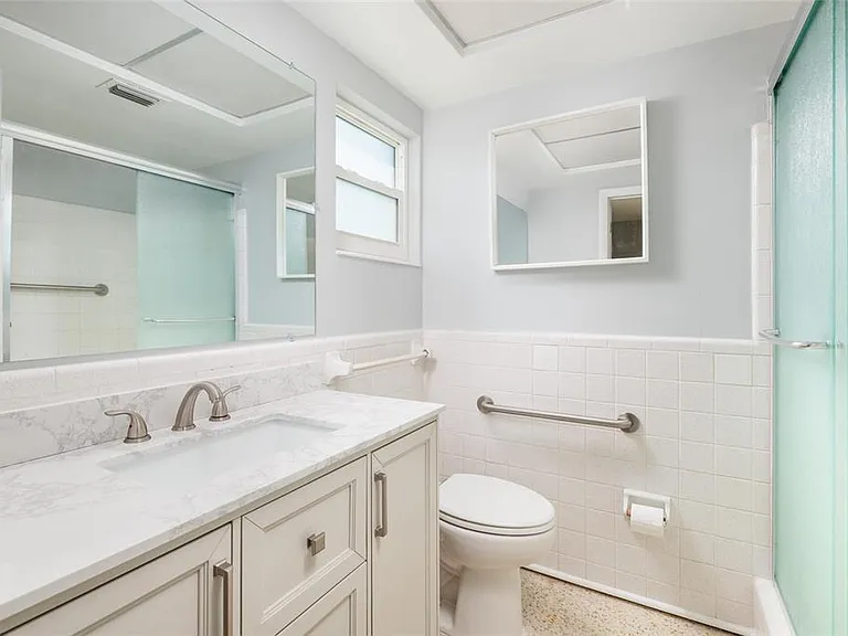 6000 2nd St E #6 — Photo 13