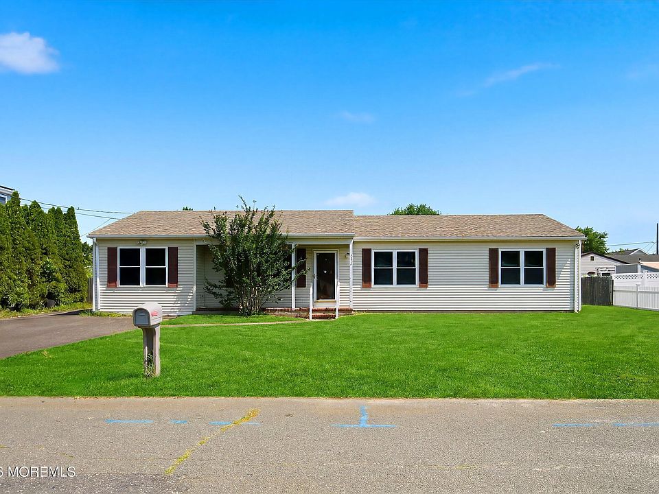 1st image of 1006 Anchor Way