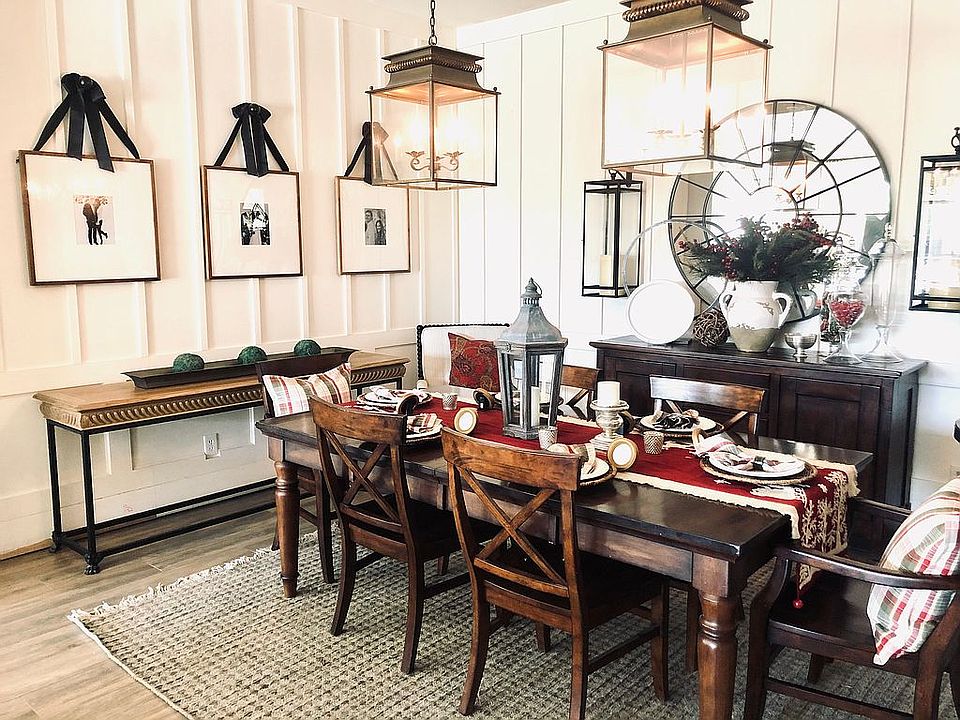 Formal dining room