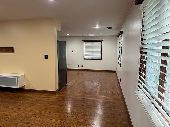 4th image of 52 Heckel St APT 102