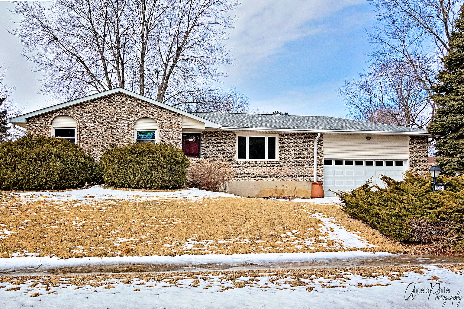 9888 W Oak Forest Dr photo 1