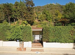 1100 Roscomare Rd, Los Angeles, CA 90077