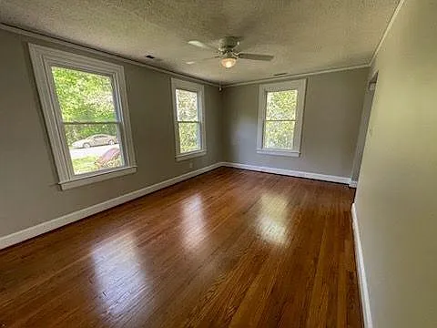 113 W Edgewood Dr — Photo 4