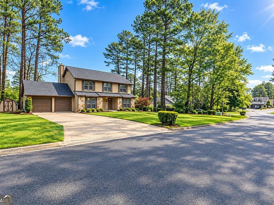 1st image of 521 Roys Ct