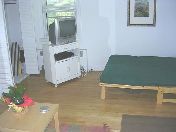 2nd image of 40 Kirkland St