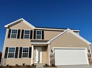 5388 Northwood Rd, Grand Blanc, MI 48439