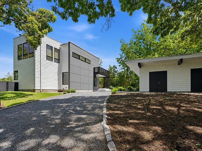 8A Old North Hwy — Photo 14