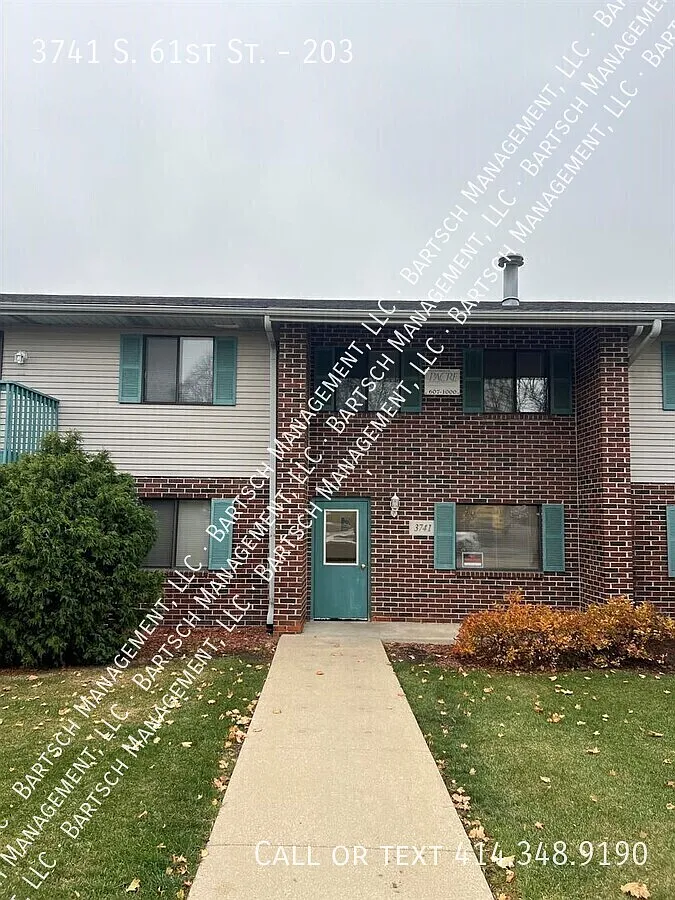 2 bed, $1,395 — Photo 1