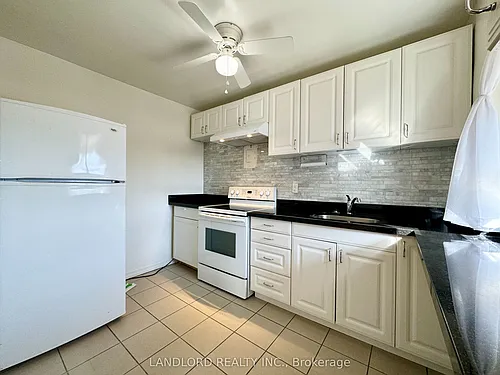 2696 Lake Shore Blvd W #5 Photo 1