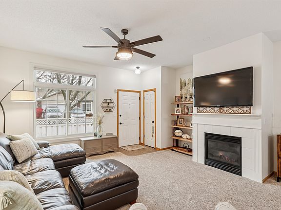 3rd image of 5466 Longview Ct Unit 2
