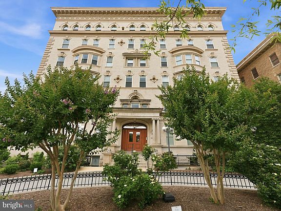 2nd image of 2000 16th St NW APT 504