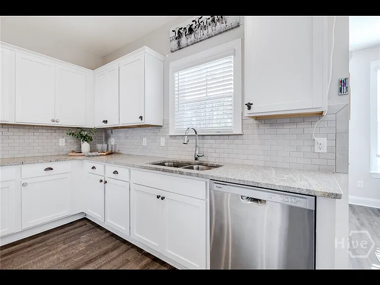 152 Sams Dr — Photo 10