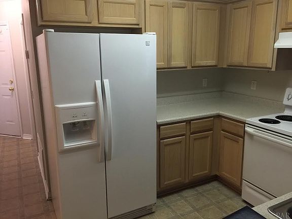5th image of 8037 Stonebrook Dr