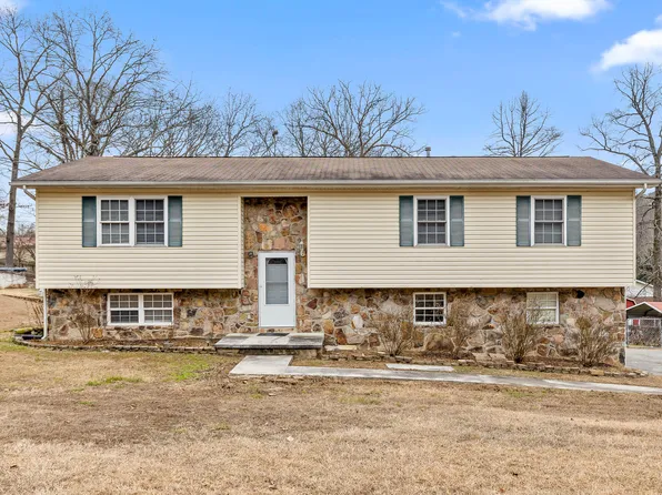 718 Mission Ridge Rd, Rossville, GA 30741