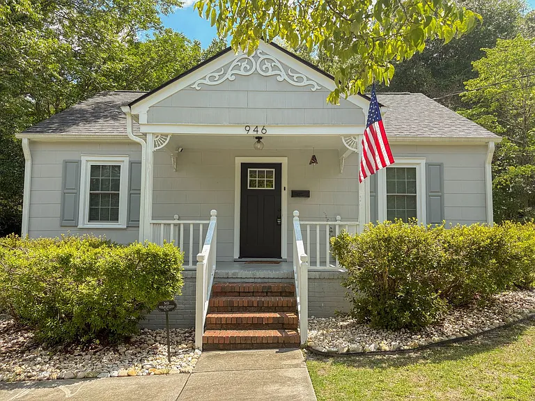 946 McKimmon Rd — Photo 1