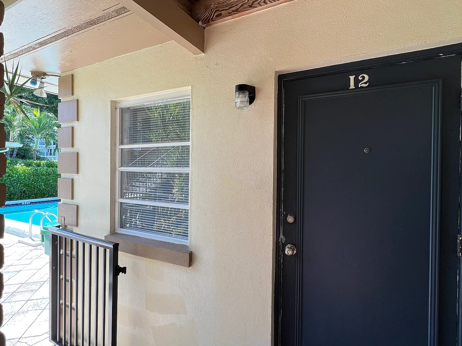 Studio, 450 sqft, $1,400 — Photo 2