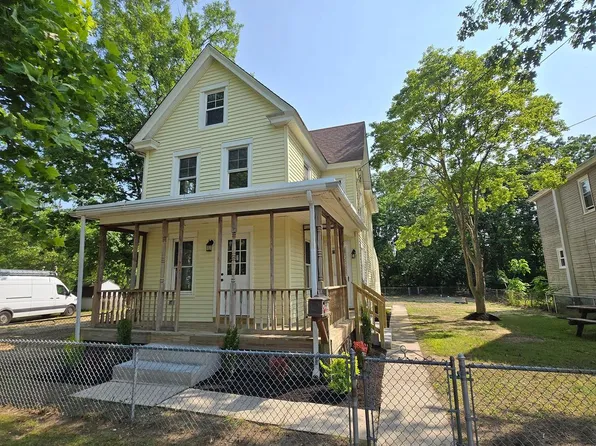 1328 Canal St, Millville, NJ 08332