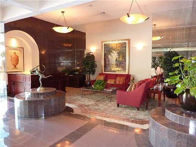 1st image of 100 Harbor Dr Unit 1504