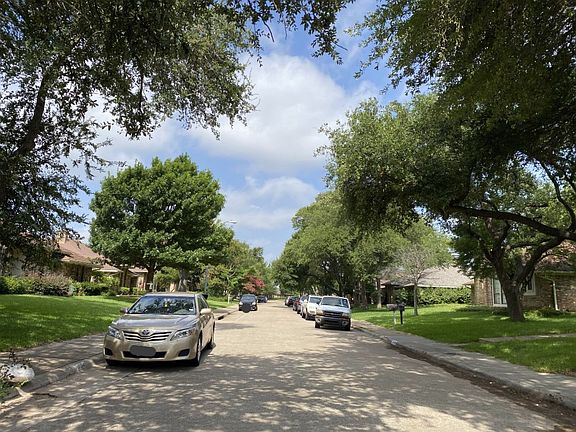 4th image of 10122 Apple Creek Dr