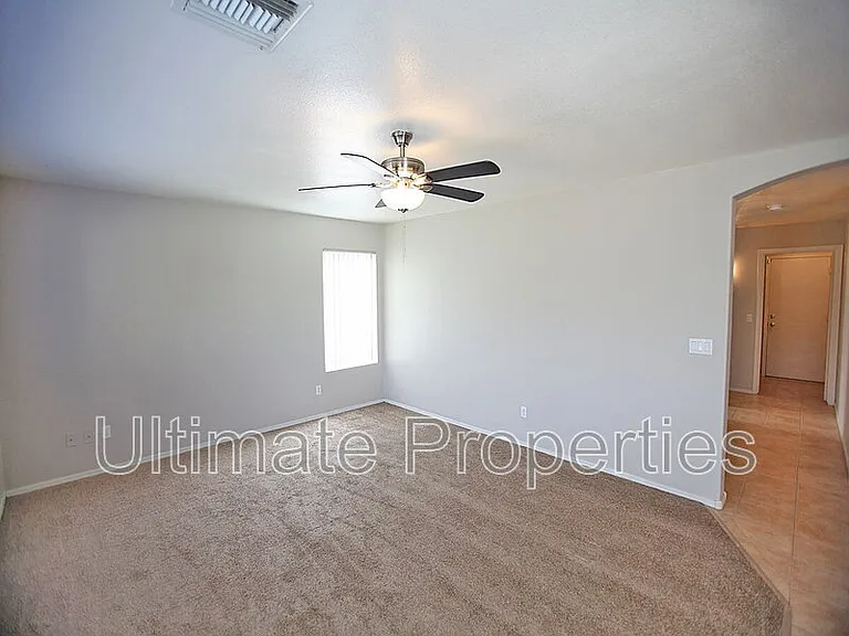 7205 W Mohawk Ln — Photo 10