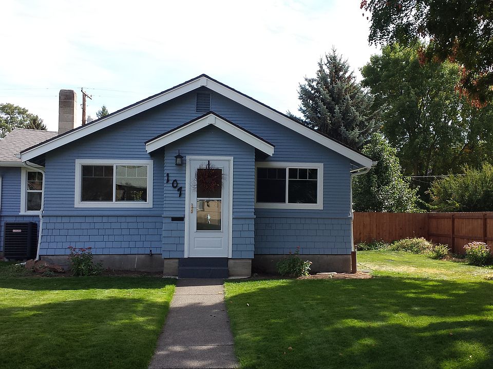 Oct. 2015 with fresh paint