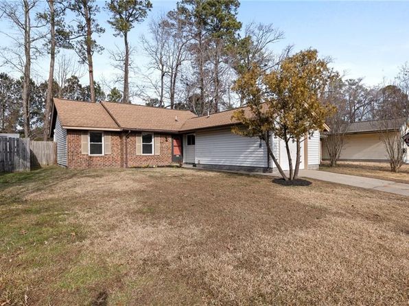 1065 Tall Oak Dr, Virginia Beach, VA 23462
