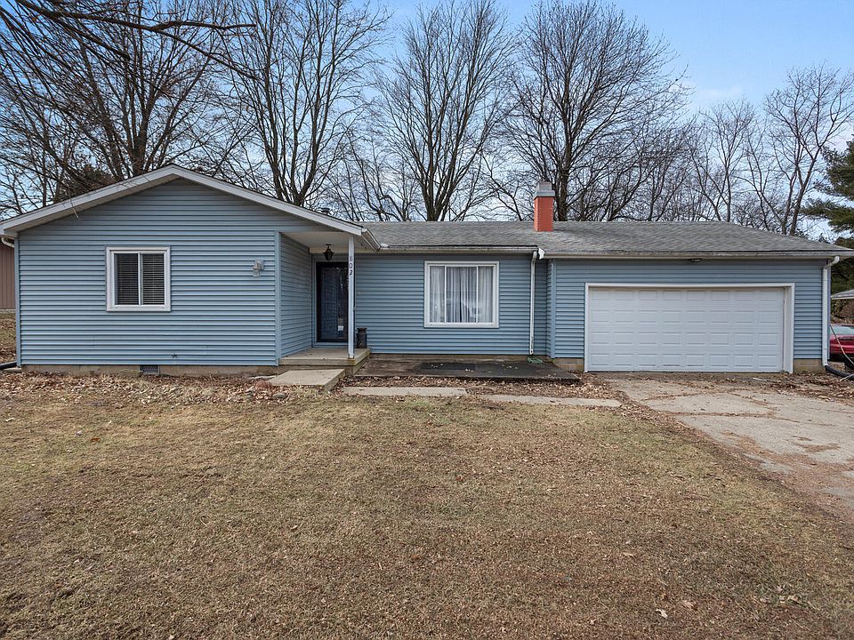 1st image of 802 Hillside Dr