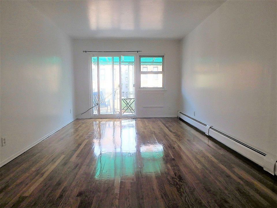 1st image of 2504 38th St APT 2