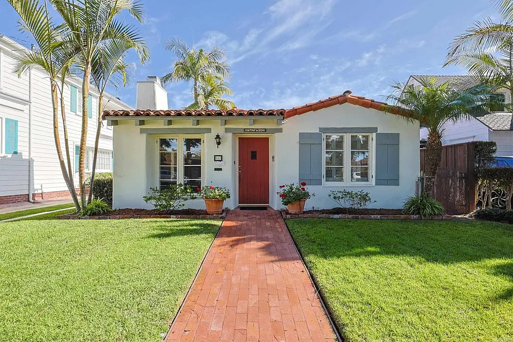 3 bed, 2000 sqft, $9,000 — Photo 1