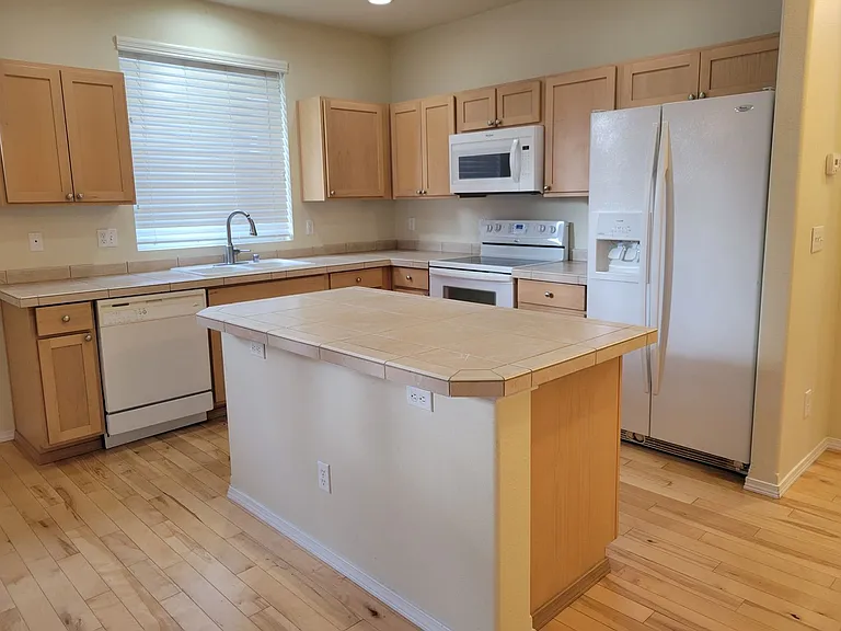 8908 Campus Meadows Loop — Photo 4