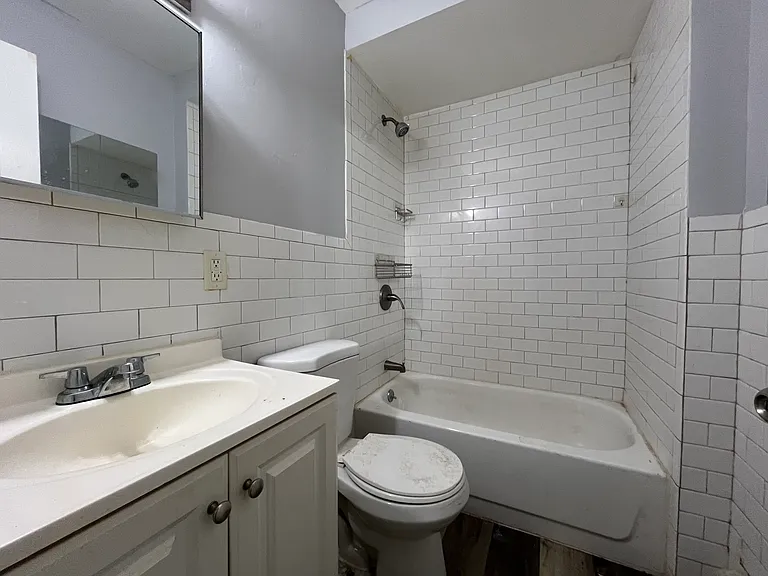 116 Atlantic St #1 — Photo 5