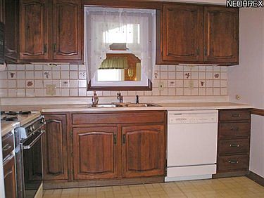 5th image of 4589 Eastlane Dr