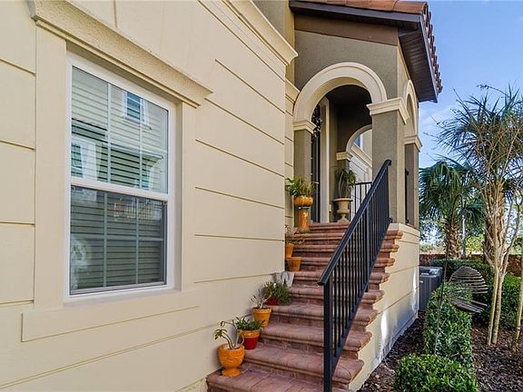 2nd image of 716 Lobelia Dr