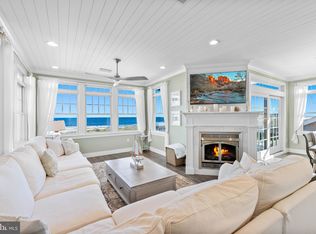 210 E 28th St, Brant Beach, NJ 08008