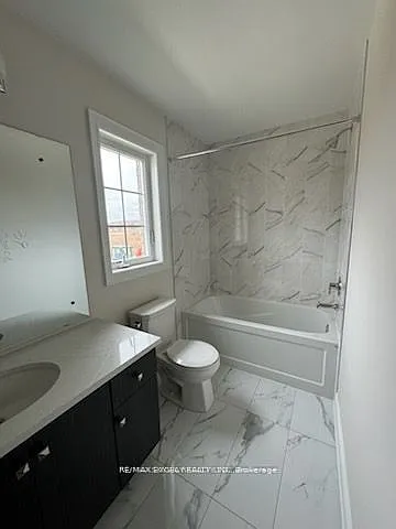 41 John Rolph St #COACH HOUSE — Photo 5
