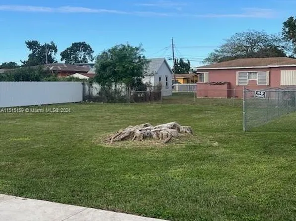 1285 NW 71st Ter, Miami, FL 33147