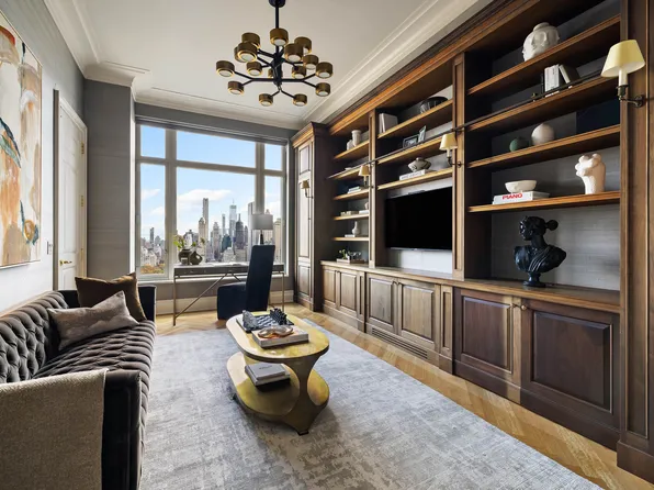 15 Central Park West image 7 of 29