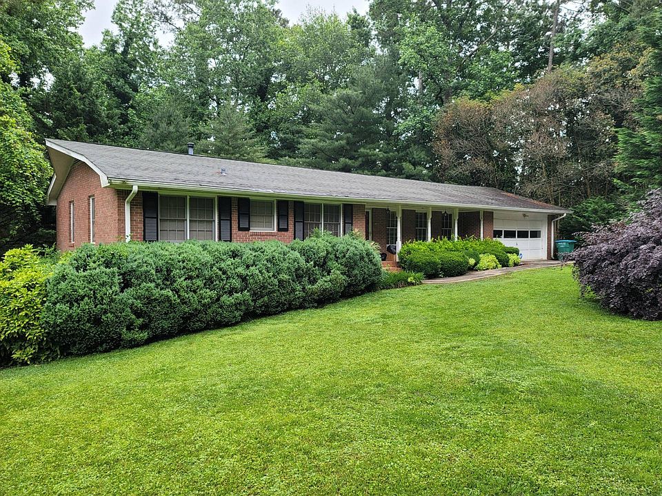1st image of 2052 Lake Lucerne Dr SW