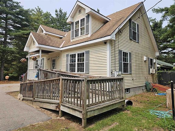 2nd image of 101 Ossipee Lake Road