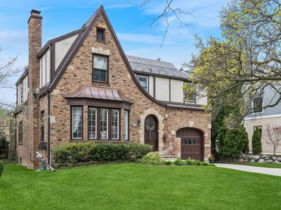 542 Meadow Rd, Winnetka, IL, 60093
