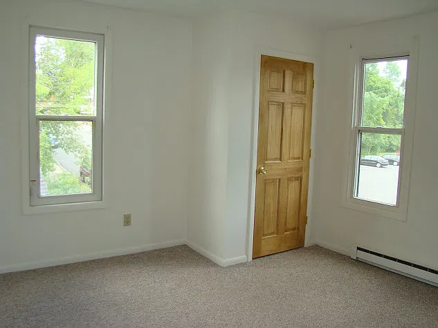 2 bed, 800 sqft, $1,700 — Photo 4