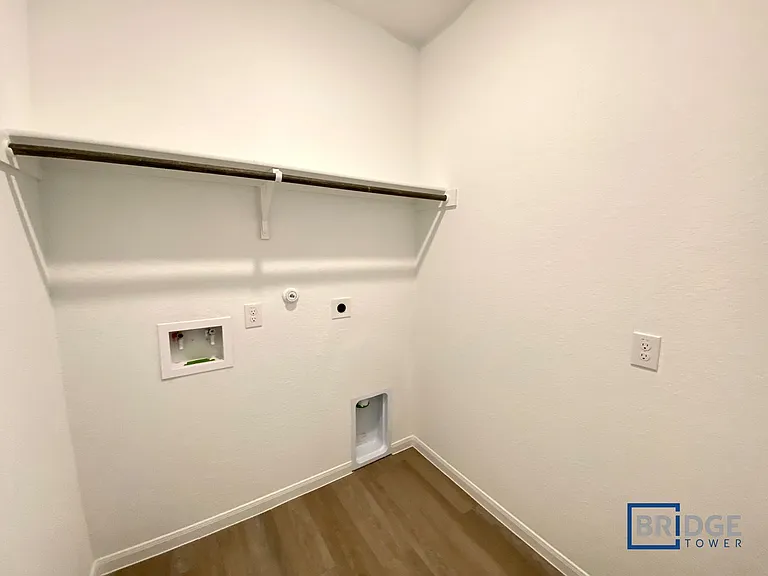 2720 Coral Valley — Photo 15