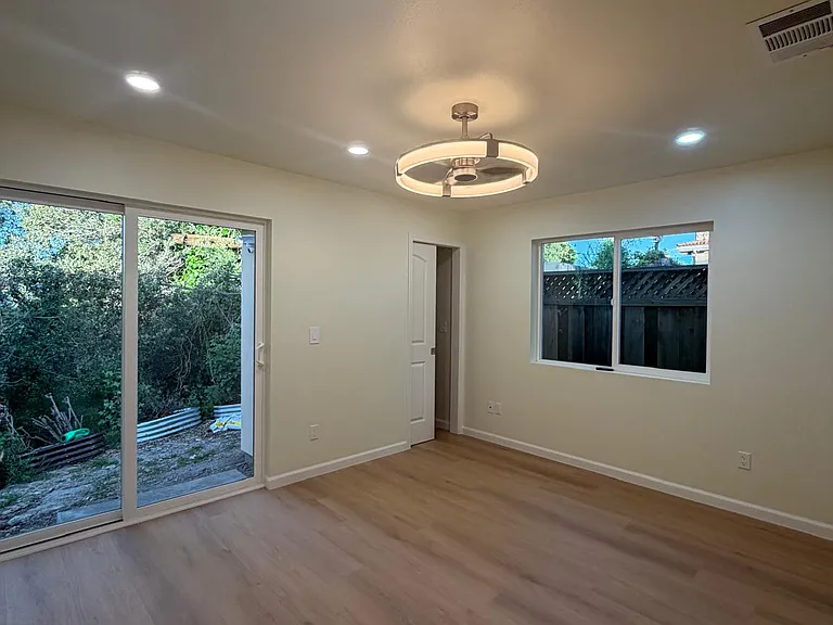 2656 Olive Ave — Photo 4