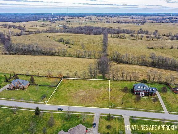 4th image of 4049 Port Royal Dr